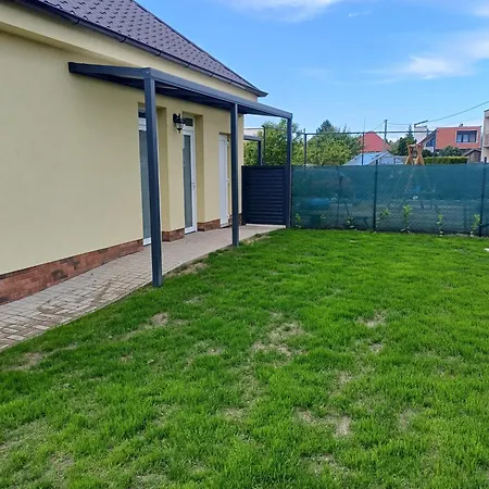 公寓 Apartman Kolarovo