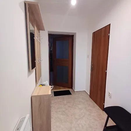 Apartman Kolárovo Appartamento *